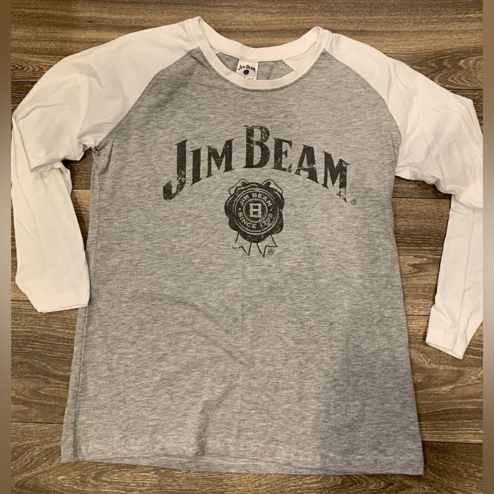 Jim Beam ladies long sleeve tee shirt.  Size: XL.  NWOT.